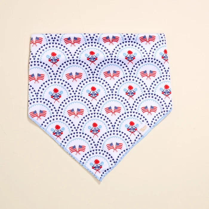 Bow-Wow Pet Bandana–All-American Darling