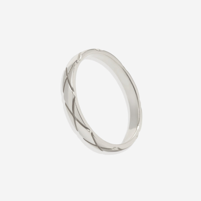 Classic Hatch Ring