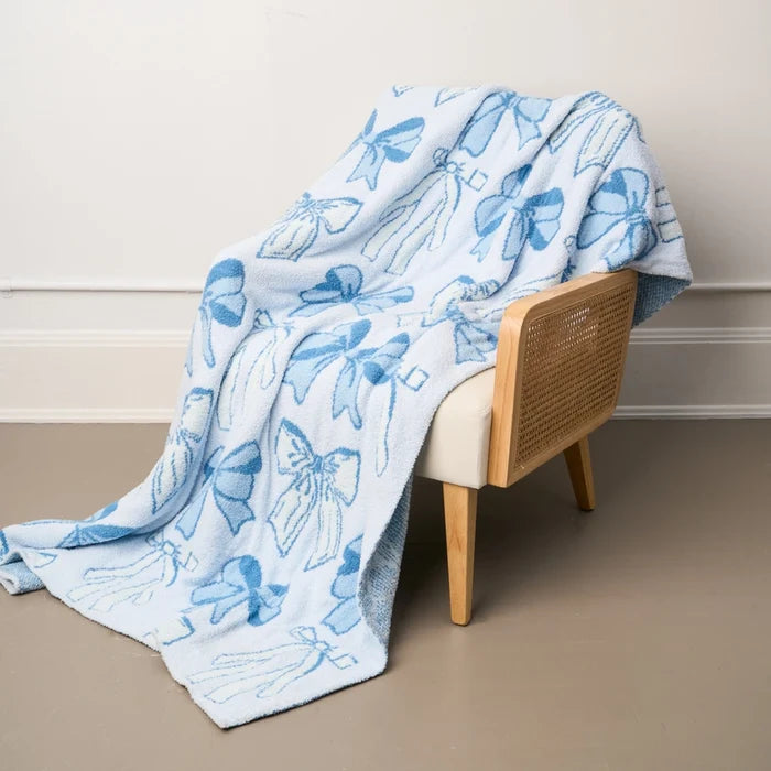 Cozy Dreams Luxe Blanket–Blushing Bows