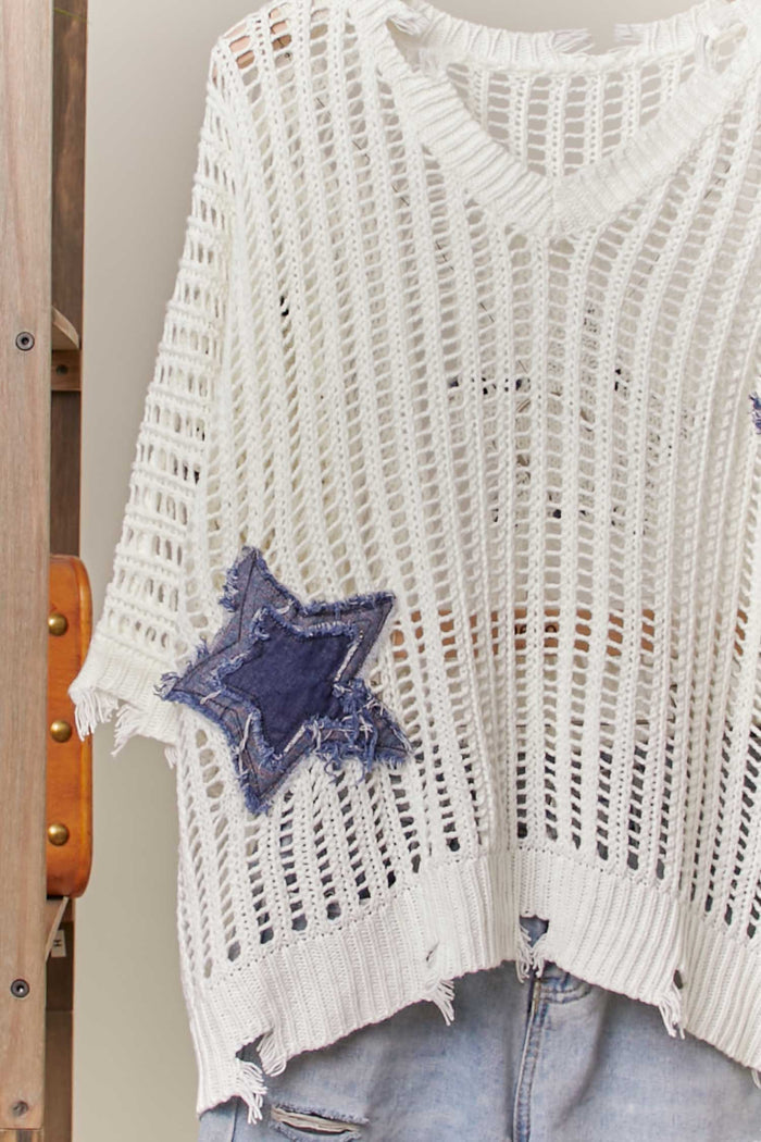 Distressed Star Knit Pullover