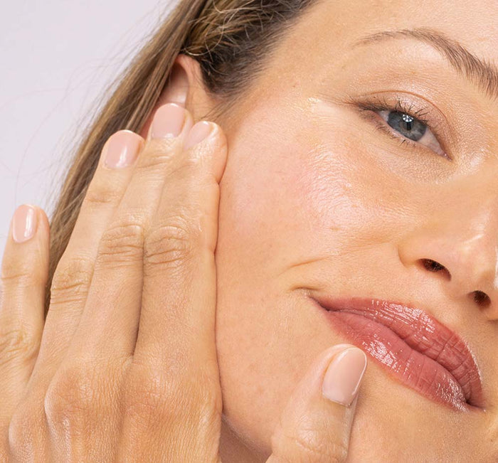 Farmhouse Fresh Hyaluronic Booster Deep Hydration