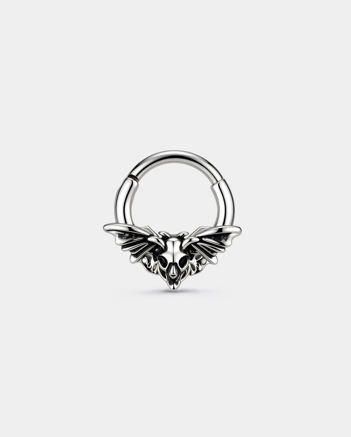 oufer Skull Moth septum ring