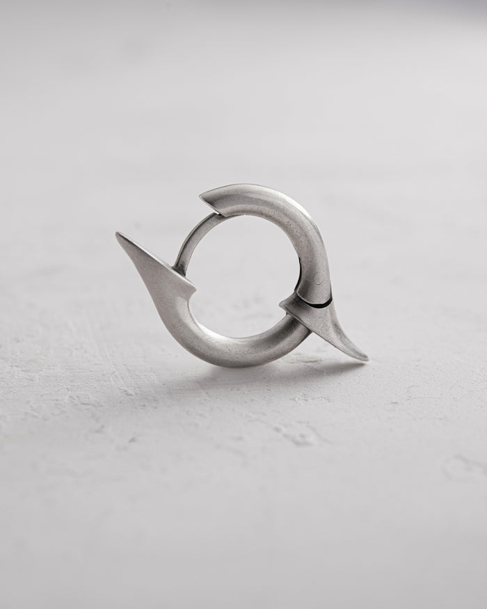 Silver hoop earring TACTUS