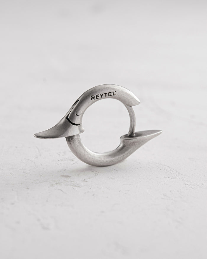 Silver hoop earring TACTUS