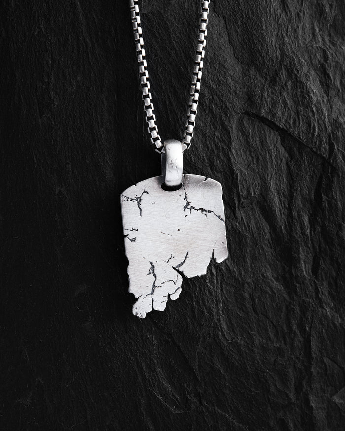 Silver pendant SCRIPTUM. MEMENTO MORI