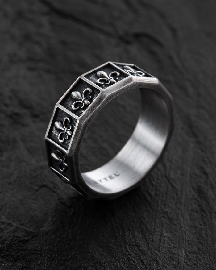 Silver ring FLEUR DE LIS