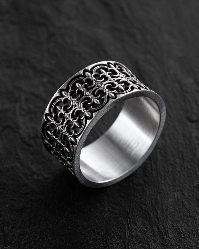Silver ring GOTHIC FLEUR DE LIS