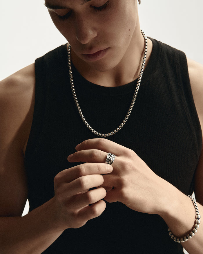 Silver ring IN FIDE