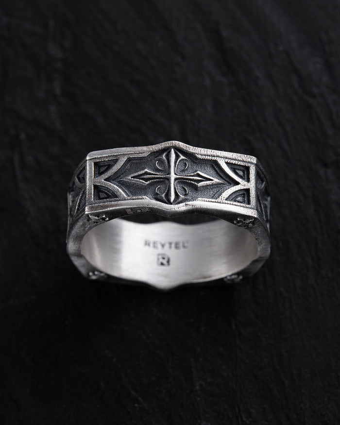 Silver ring SANCTUM. FLEUR DE LIS