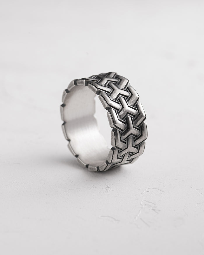 Silver ring VINCOLO