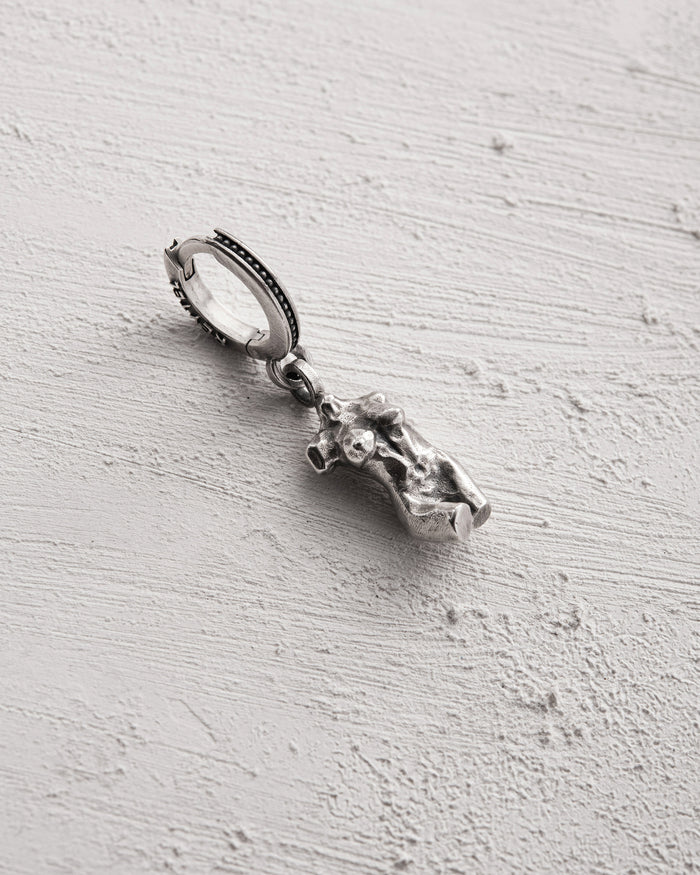 Silver single earring VENUSTAS