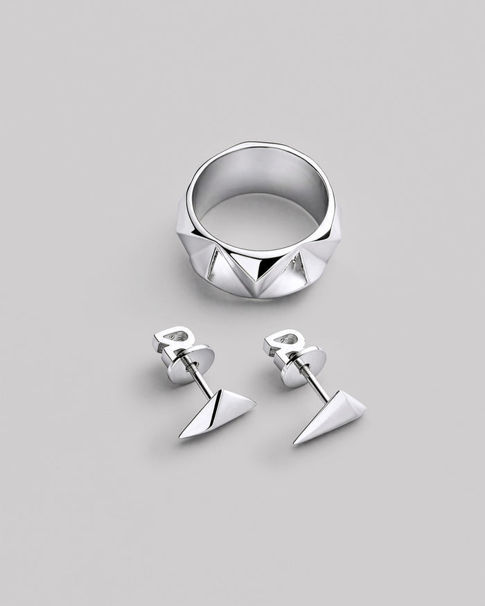 Silver stud earrings PYRAMID