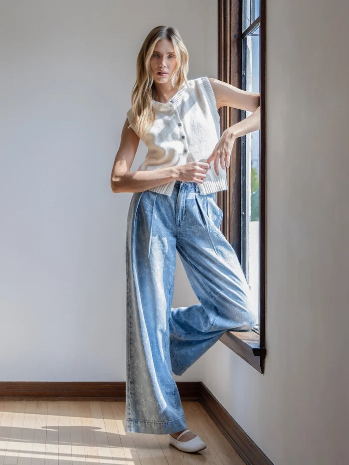 Super High Rise Floral Print Pleated Wide Leg Jeans